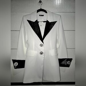 Chic White and Black Women's Blazer Dress